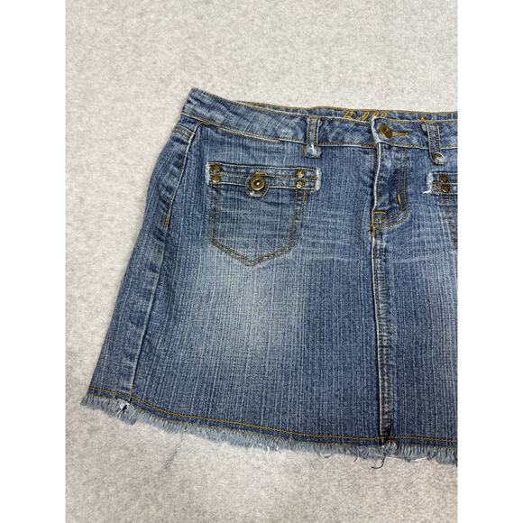 Y2K Bubblegum Womens Size 11/12 Denim Mini Skirt - Picture 8 of 8